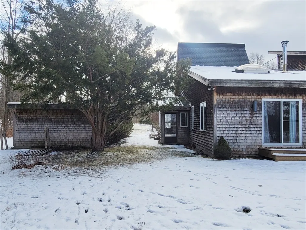 2 bed, 2 bath apartment for rent at 46 Long Hill Rd Unit Right, Groton — photo 7 of 31
