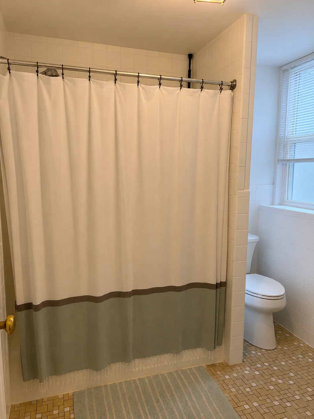 2 bed, 1 bath apartment for rent at 46 Longwood Ave Unit 3, Coolidge Corner — photo 10 of 12
