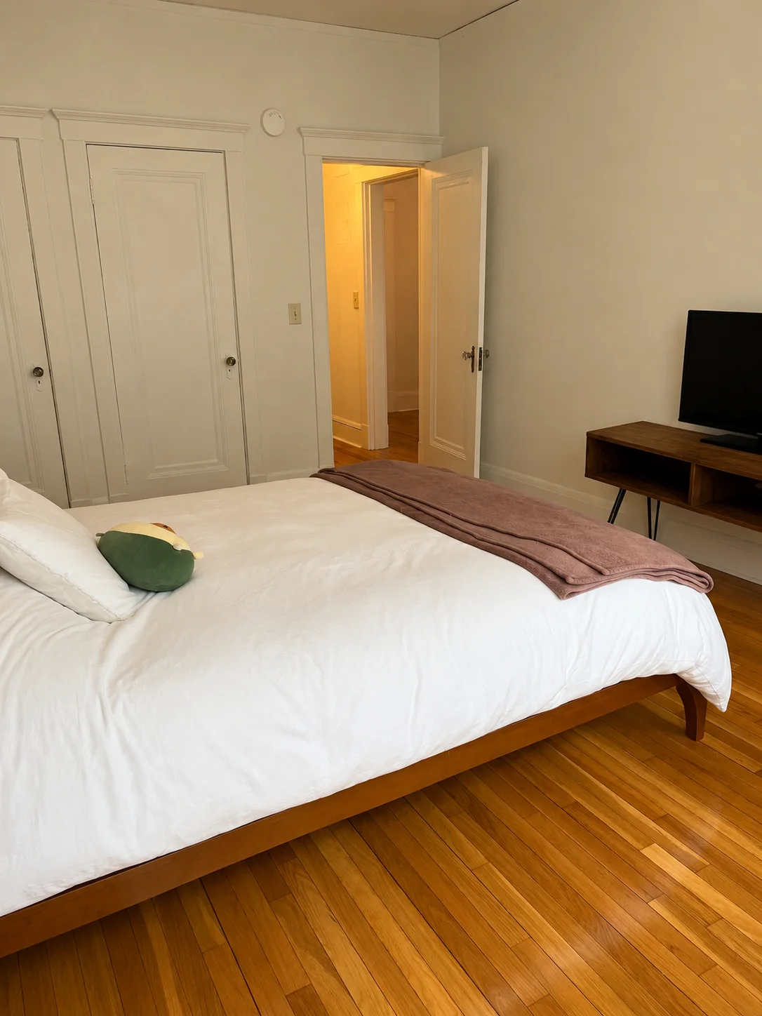 2 bed, 1 bath apartment for rent at 46 Longwood Ave Unit 3, Coolidge Corner — photo 7 of 12