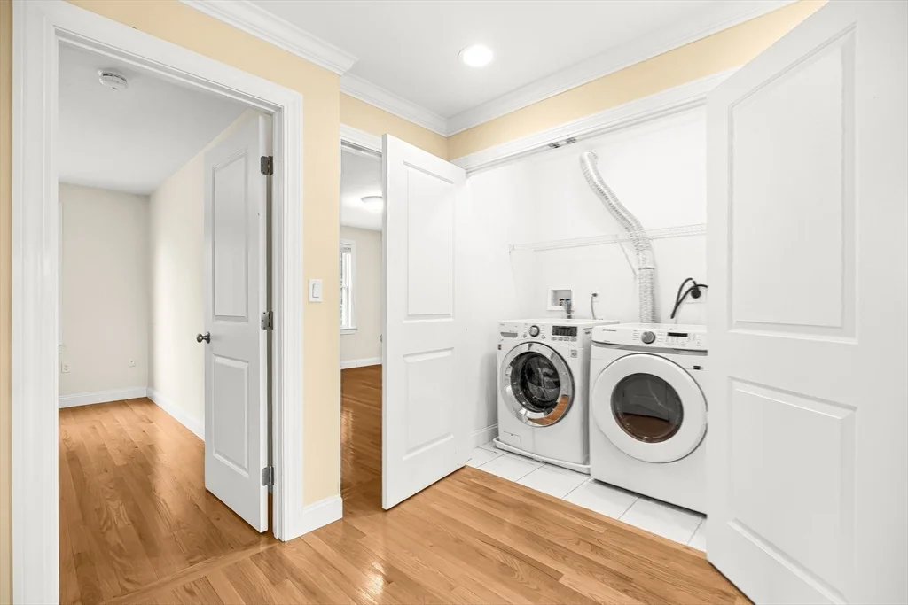 4 bed, 2 bath apartment for rent at 46 Loring Ave, Winchester — photo 32 of 41