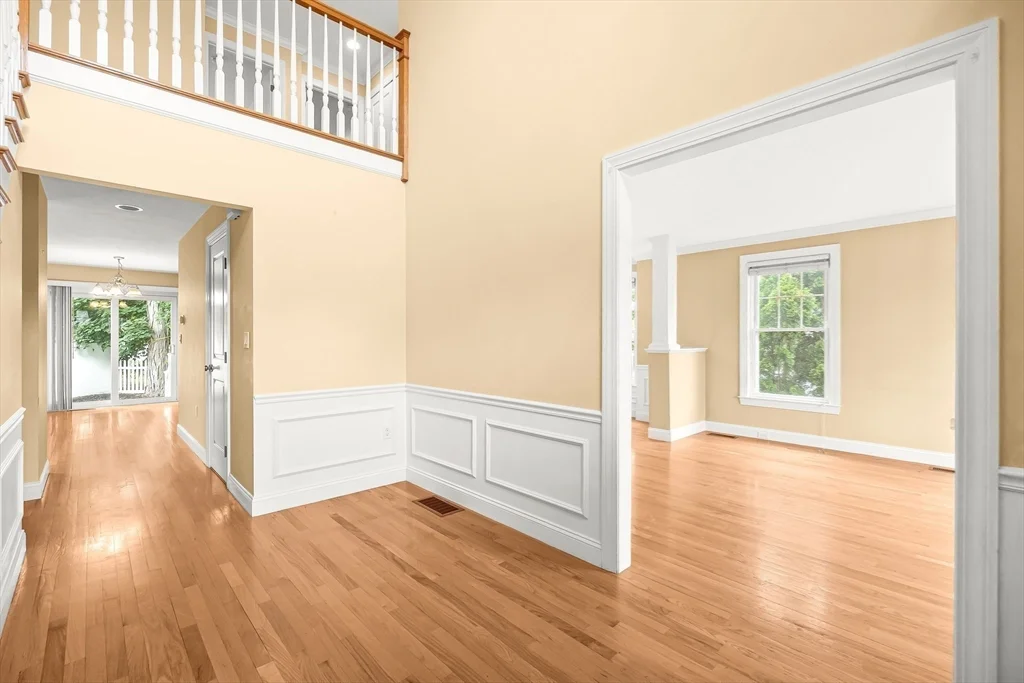 4 bed, 2 bath apartment for rent at 46 Loring Ave, Winchester — photo 17 of 41