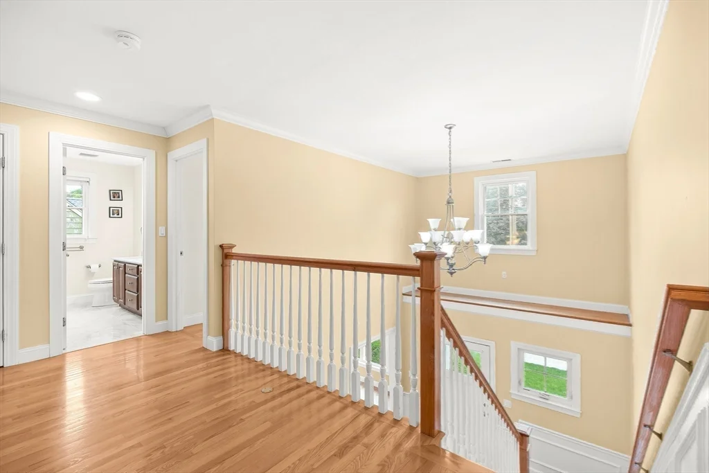 4 bed, 2 bath apartment for rent at 46 Loring Ave, Winchester — photo 26 of 41