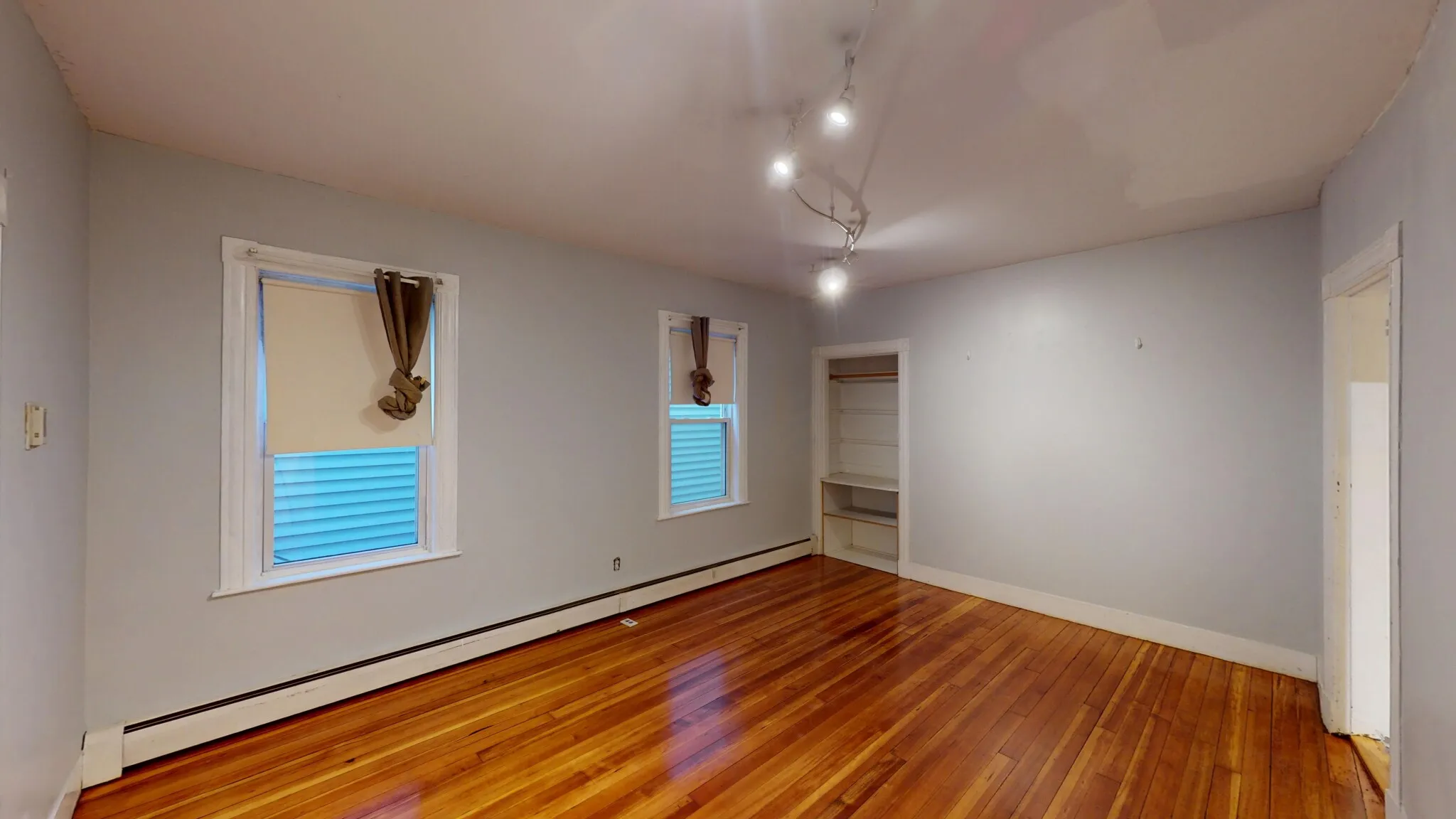 3 bed, 1 bath apartment for rent at 46 Middle St Unit 3, South Boston — photo 8 of 19
