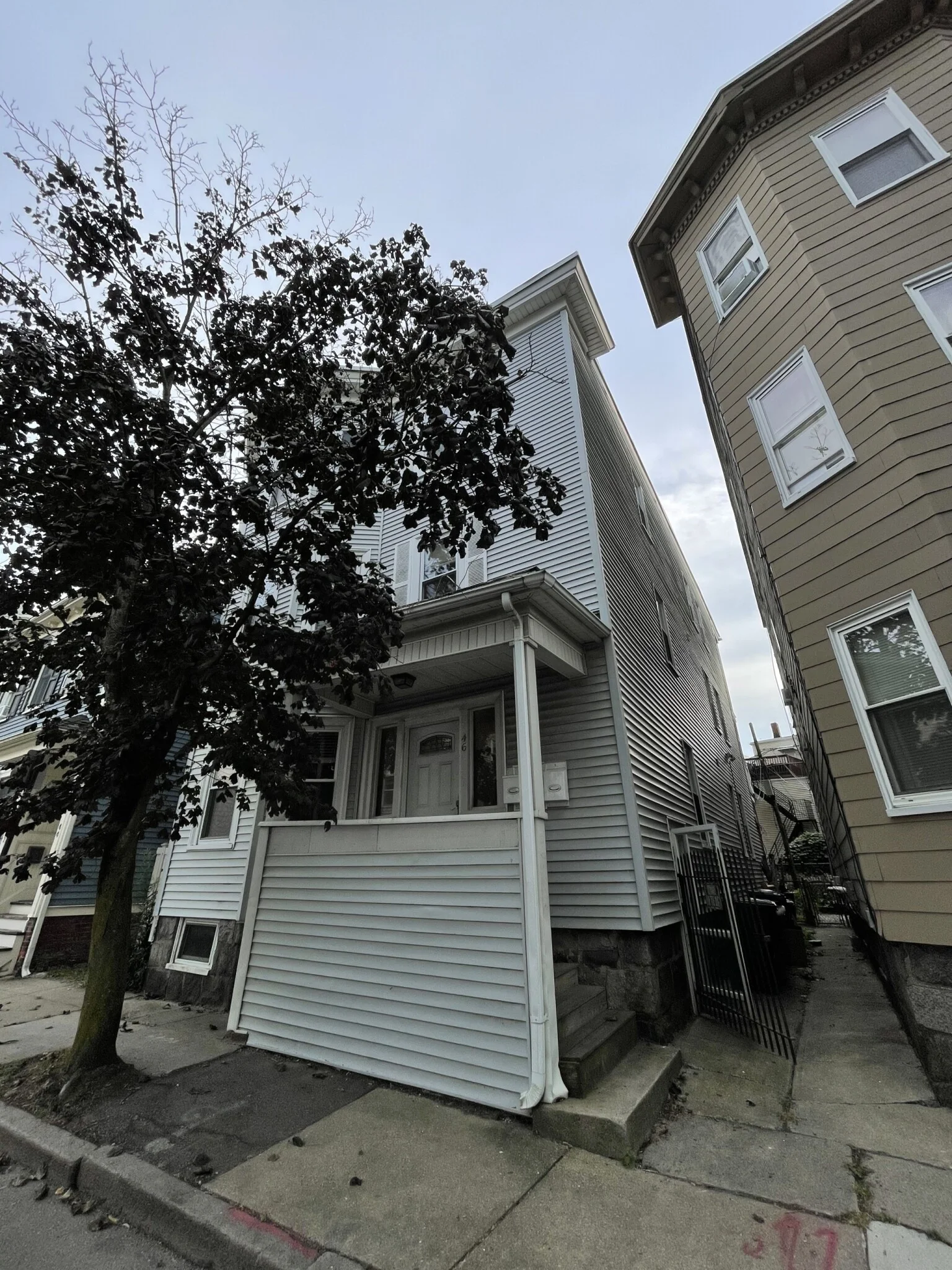 3 bed, 1 bath apartment for rent at 46 Middle St Unit 3, South Boston — photo 18 of 19