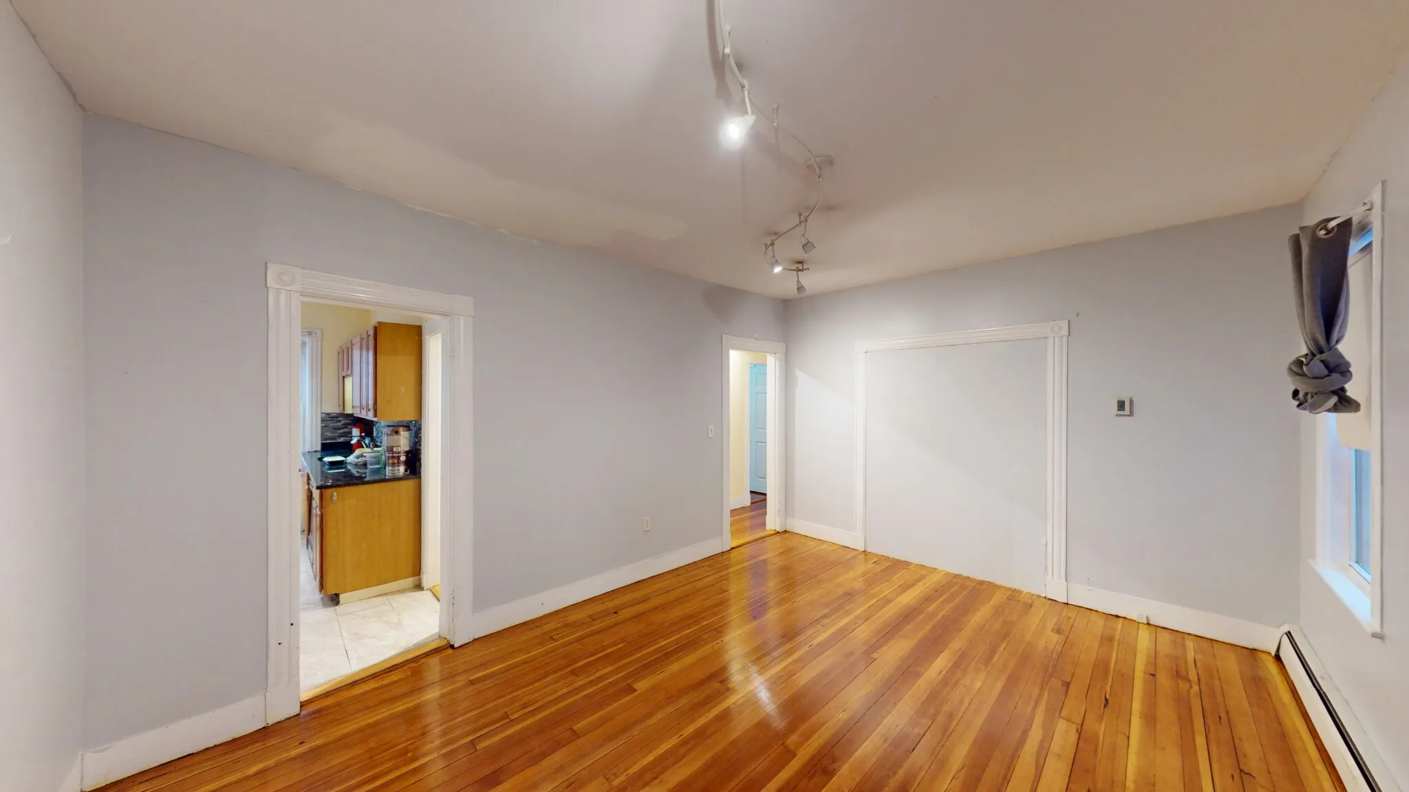 3 bed, 1 bath apartment for rent at 46 Middle St Unit 3, South Boston — photo 9 of 19