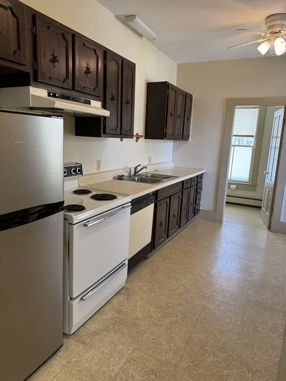 2 bed, 1 bath apartment for rent at 46 North Main St Unit 2, West Brookfield — photo 11 of 22