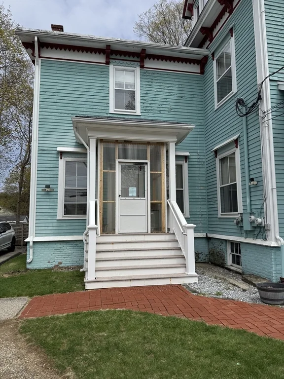 2 bed, 1 bath apartment for rent at 46 North Main St Unit 2, West Brookfield — photo 3 of 22