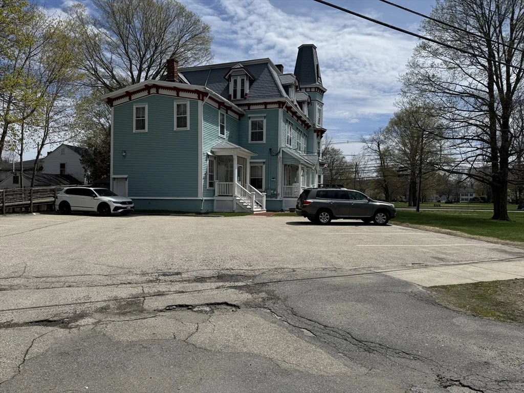 2 bed, 1 bath apartment for rent at 46 North Main St Unit 2, West Brookfield — photo 19 of 22