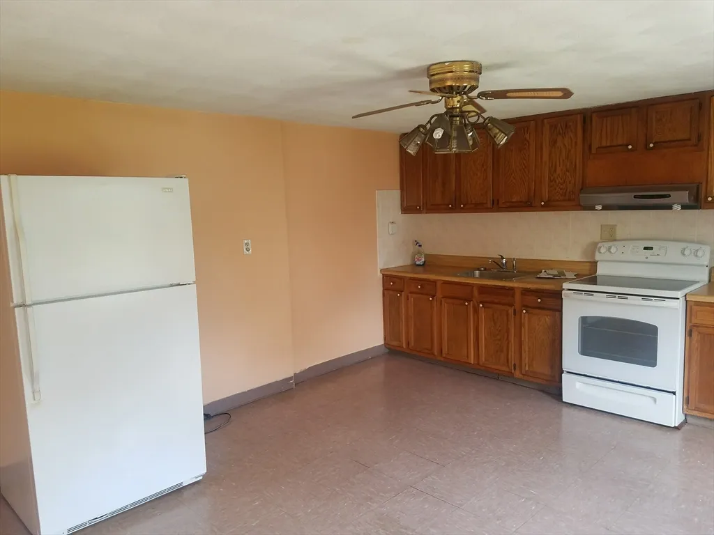 1 bed, 1 bath apartment for rent at 46 Oliver St Unit 1, East Somerville — photo 1 of 6