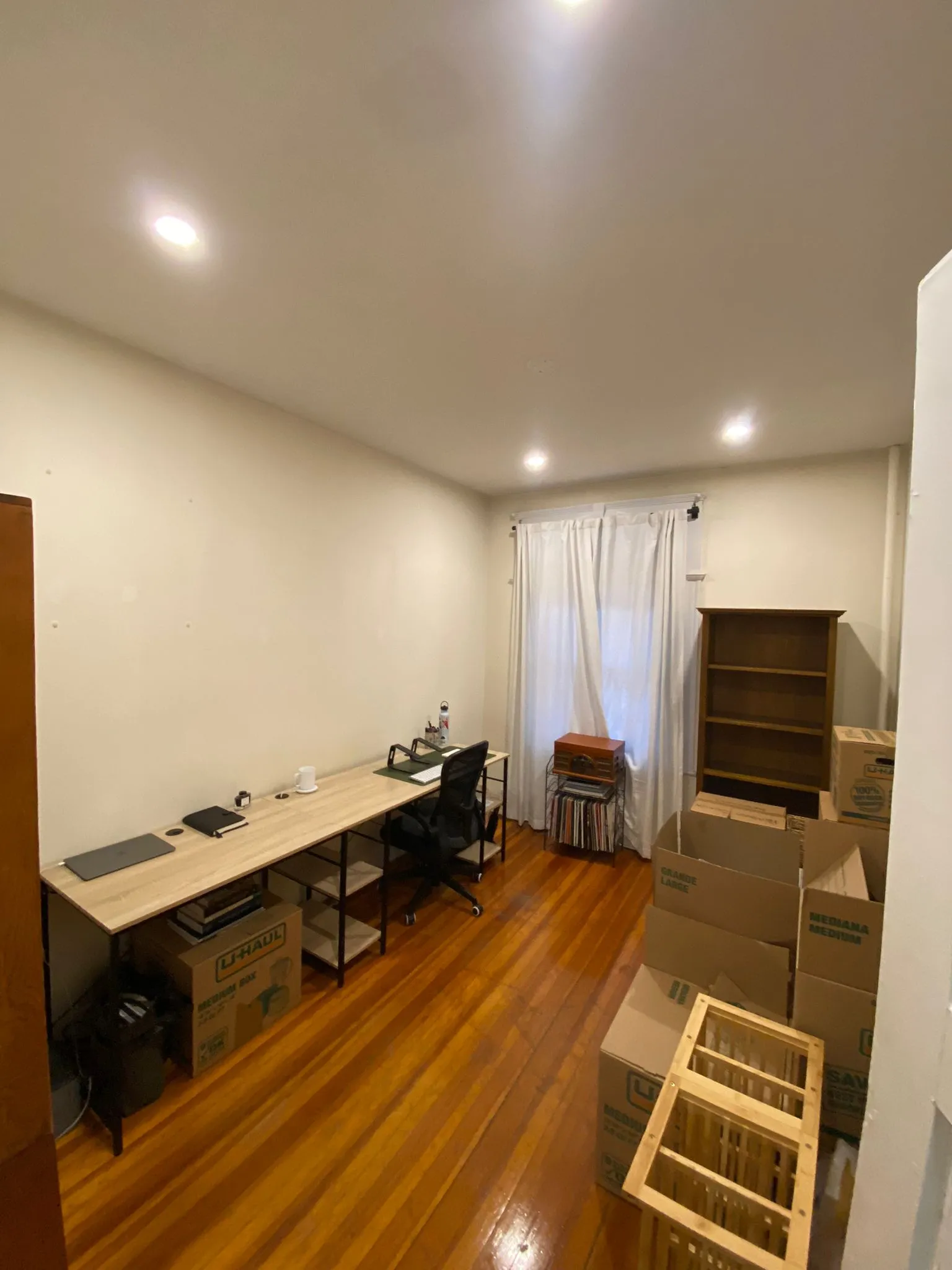 2 bed, 1 bath apartment for rent at 46 Orkney Rd Unit 2, Brighton