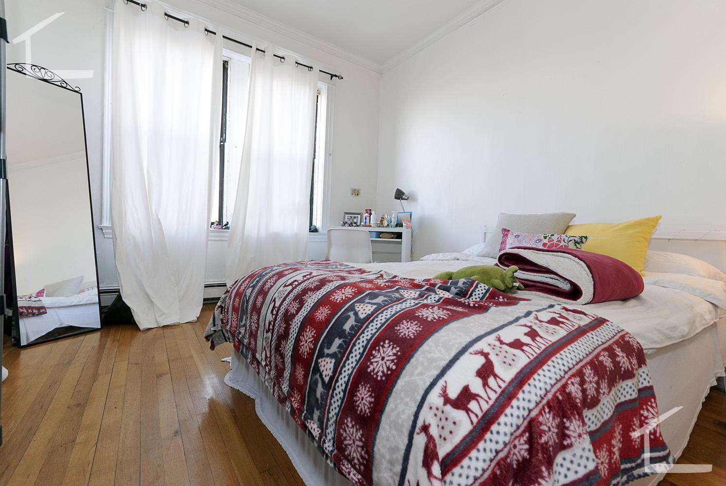 4 bed, 1 bath apartment for rent at 46 Park Vale Ave Unit 6, Brighton — photo 6 of 9