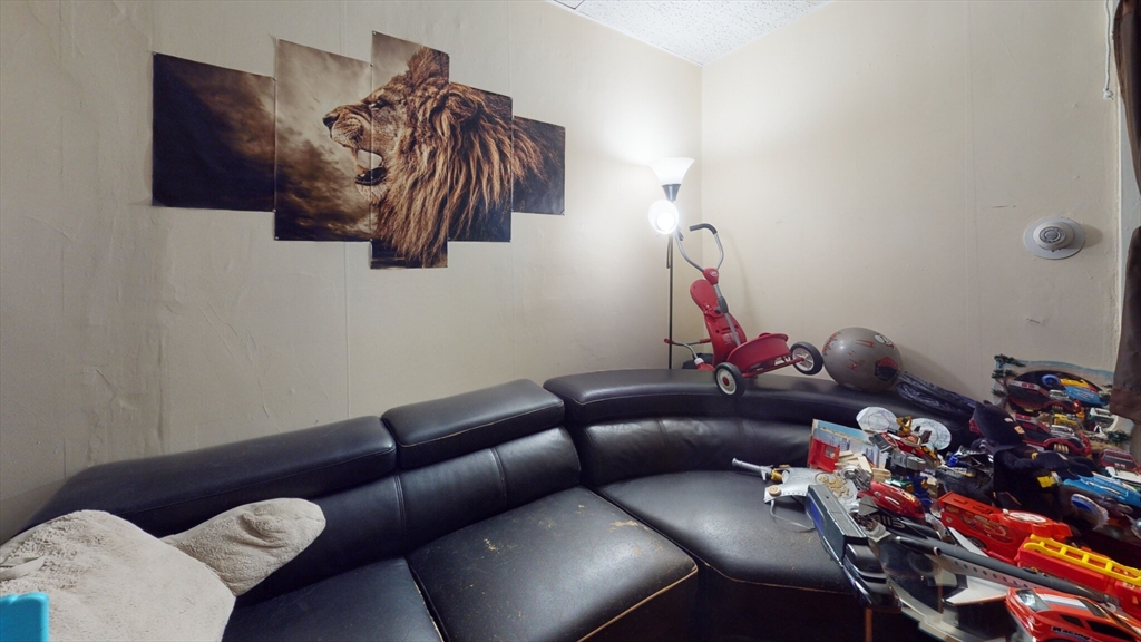 2 bed, 1 bath apartment for rent at 46 Plymouth St Unit 46, Everett — photo 6 of 9
