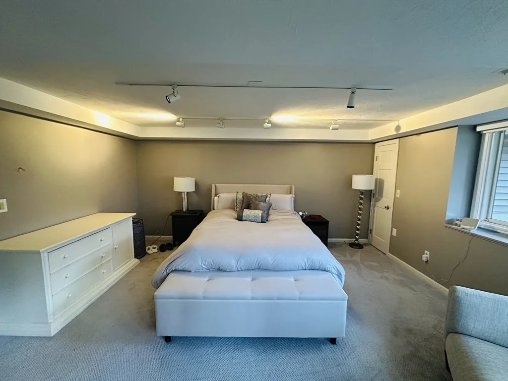 2 bed, 2 bath apartment for rent at 46 Pointe Rok Unit 46, Worcester — photo 13 of 23