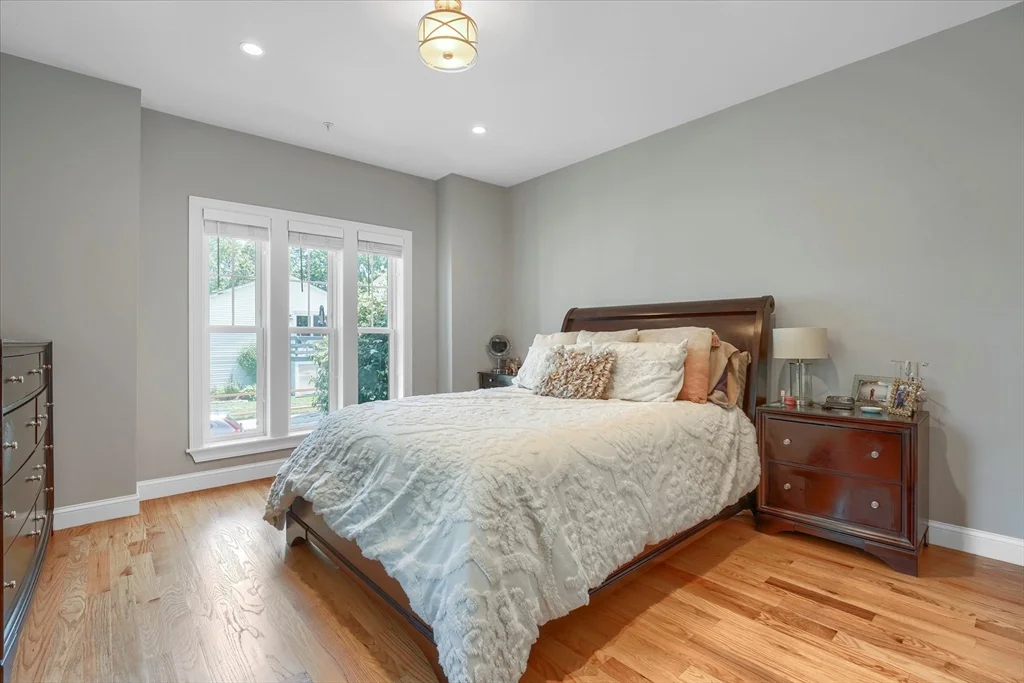 2 bed, 2 bath apartment for rent at 46 Port Norfolk St Unit 1, Dorchester — photo 17 of 24