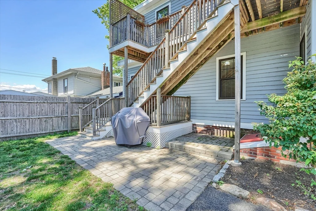 2 bed, 2 bath apartment for rent at 46 Port Norfolk St Unit 1, Dorchester — photo 22 of 24