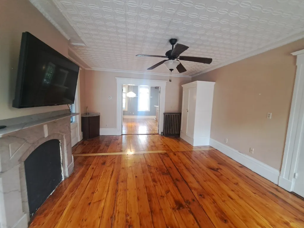 1 bed, 1 bath apartment for rent at 46 Princeton St Unit 1, East Boston — photo 4 of 12