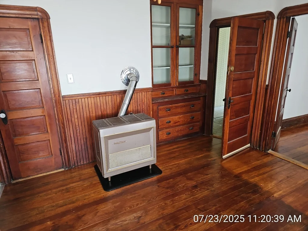 1 bed, 1 bath apartment for rent at 46 Princeton Unit 2R, New Bedford — photo 5 of 7