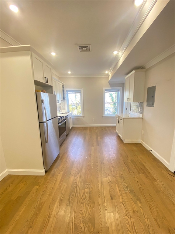 1 bed, 1 bath apartment for rent at 46 Sheridan St Unit 2, Jamaica Plain — photo 8 of 15