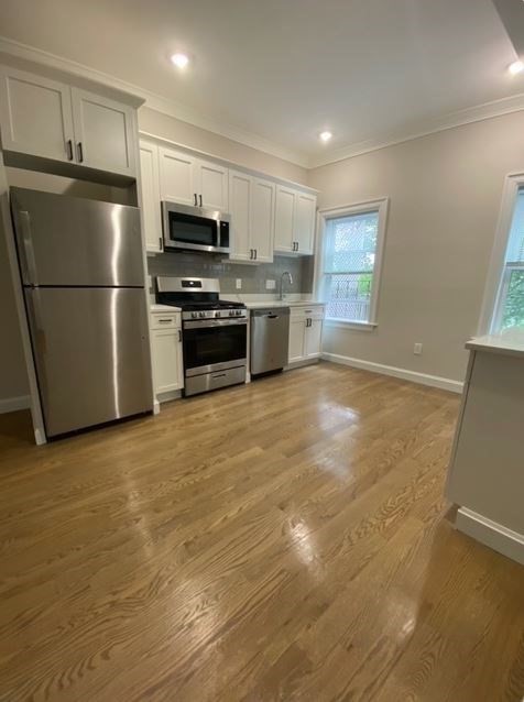 1 bed, 1 bath apartment for rent at 46 Sheridan St Unit 2, Jamaica Plain — photo 1 of 15