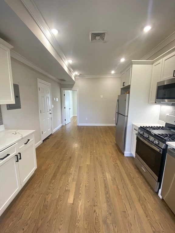 1 bed, 1 bath apartment for rent at 46 Sheridan St Unit 2, Jamaica Plain — photo 9 of 15