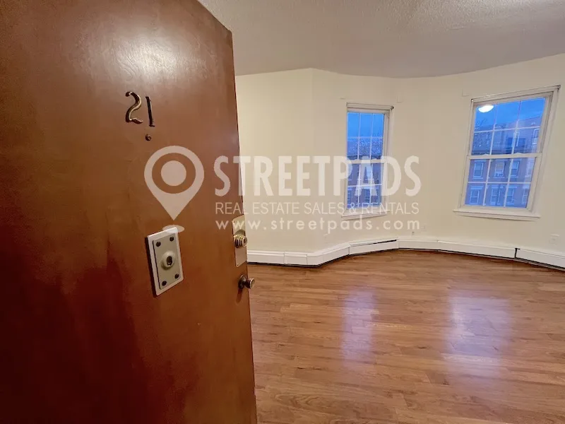 Studio bed, 1 bath apartment for rent at 46 South Huntington Ave Unit 21, Mission Hill — photo 14 of 17