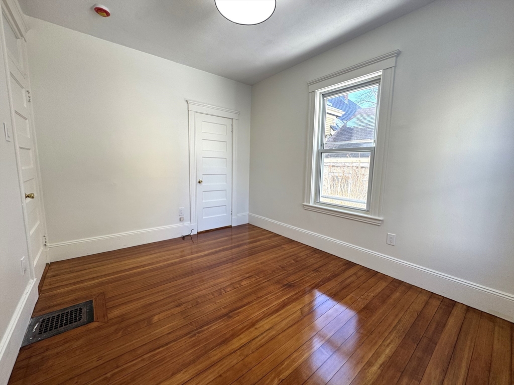 4 bed, 2 bath apartment for rent at 46 Spring Park Ave Unit 1, Boston — photo 15 of 20