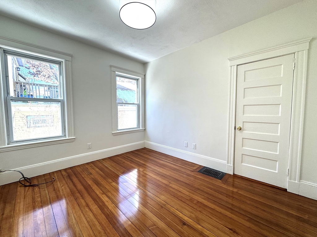 4 bed, 2 bath apartment for rent at 46 Spring Park Ave Unit 1, Boston — photo 17 of 20