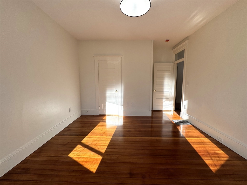 4 bed, 2 bath apartment for rent at 46 Spring Park Ave Unit 1, Boston — photo 18 of 20