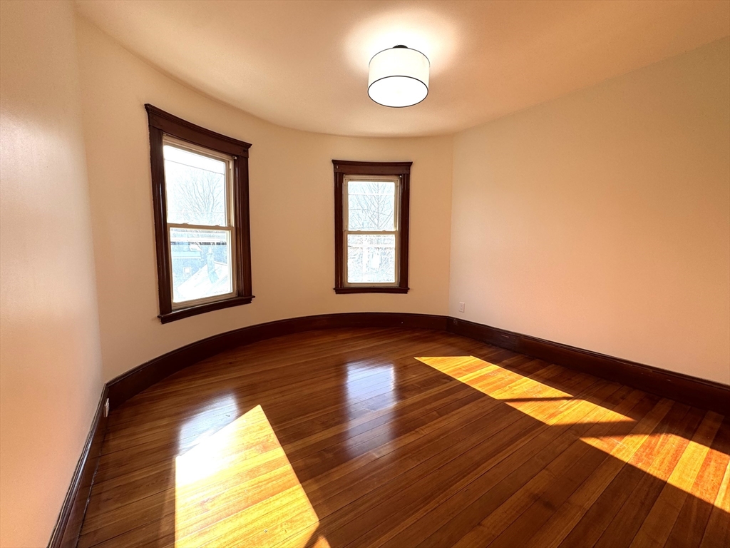4 bed, 2 bath apartment for rent at 46 Spring Park Ave Unit 2, Boston — photo 10 of 20