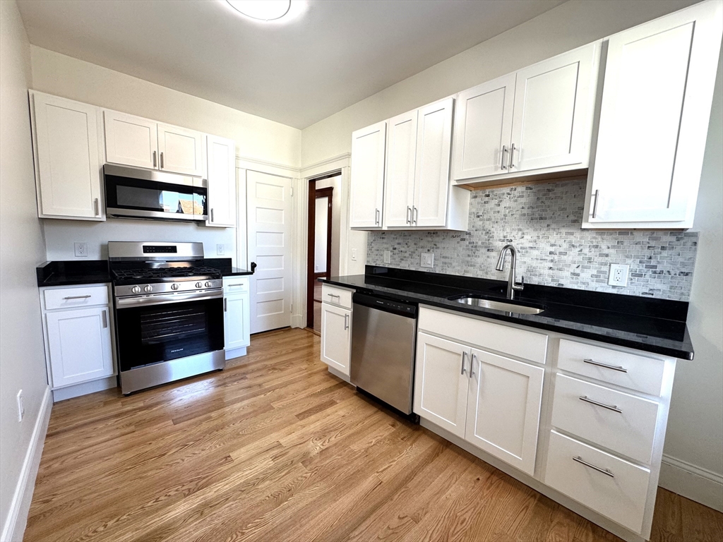 4 bed, 2 bath apartment for rent at 46 Spring Park Ave Unit 2, Boston — photo 1 of 20
