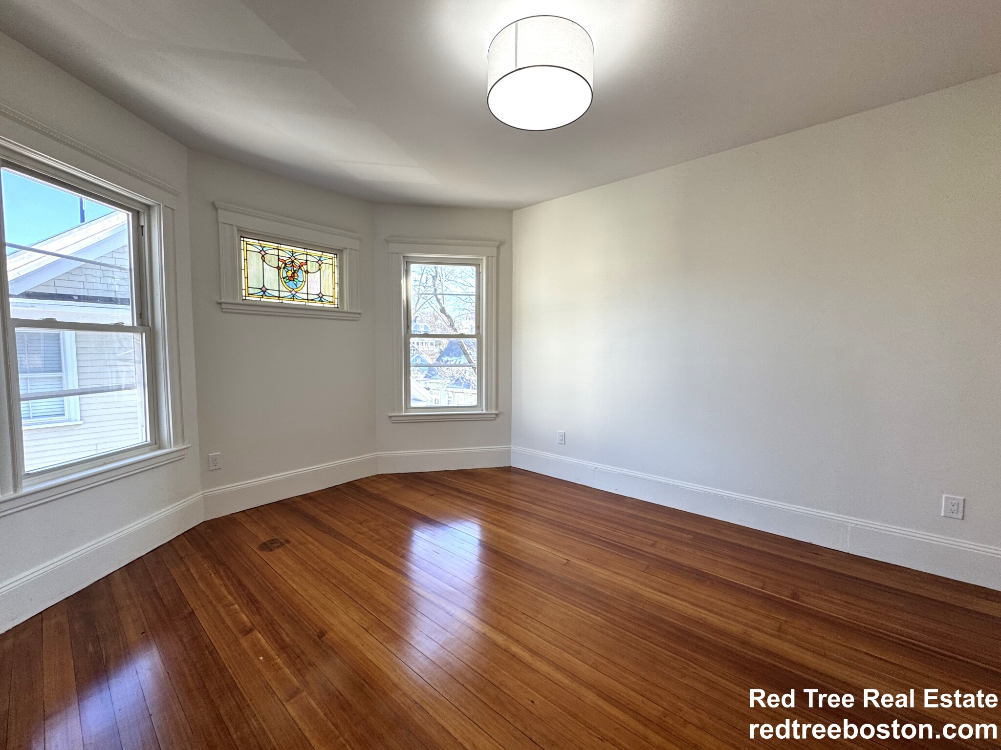4 bed, 2 bath apartment for rent at 46 Spring Park Ave Unit 3 COPY, Jamaica Plain — photo 8 of 27