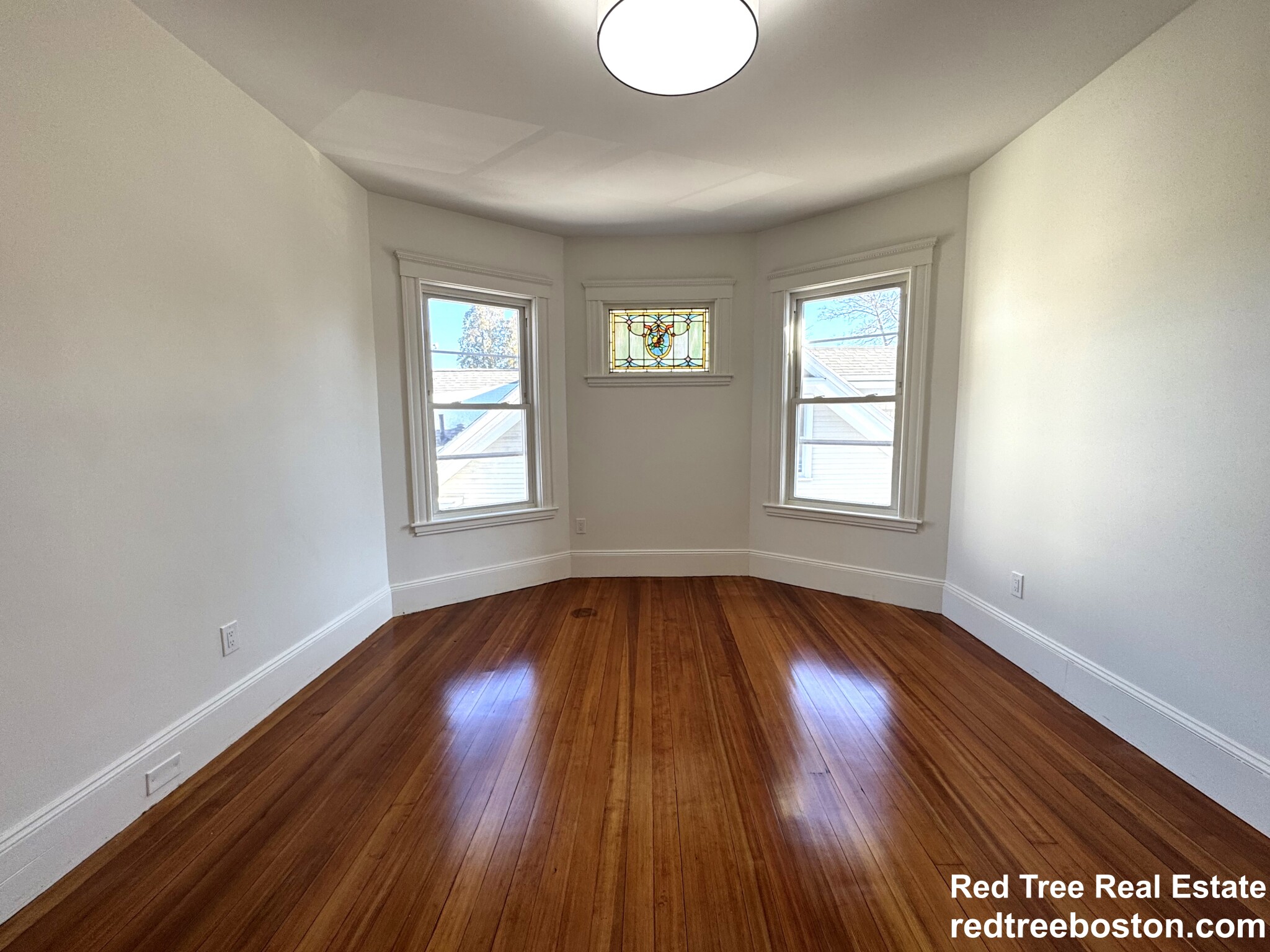4 bed, 2 bath apartment for rent at 46 Spring Park Ave Unit 3 COPY, Jamaica Plain — photo 9 of 27