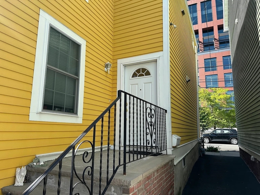 3 bed, 1 bath apartment for rent at 46 Spring St Unit 2, East Cambridge — photo 18 of 18