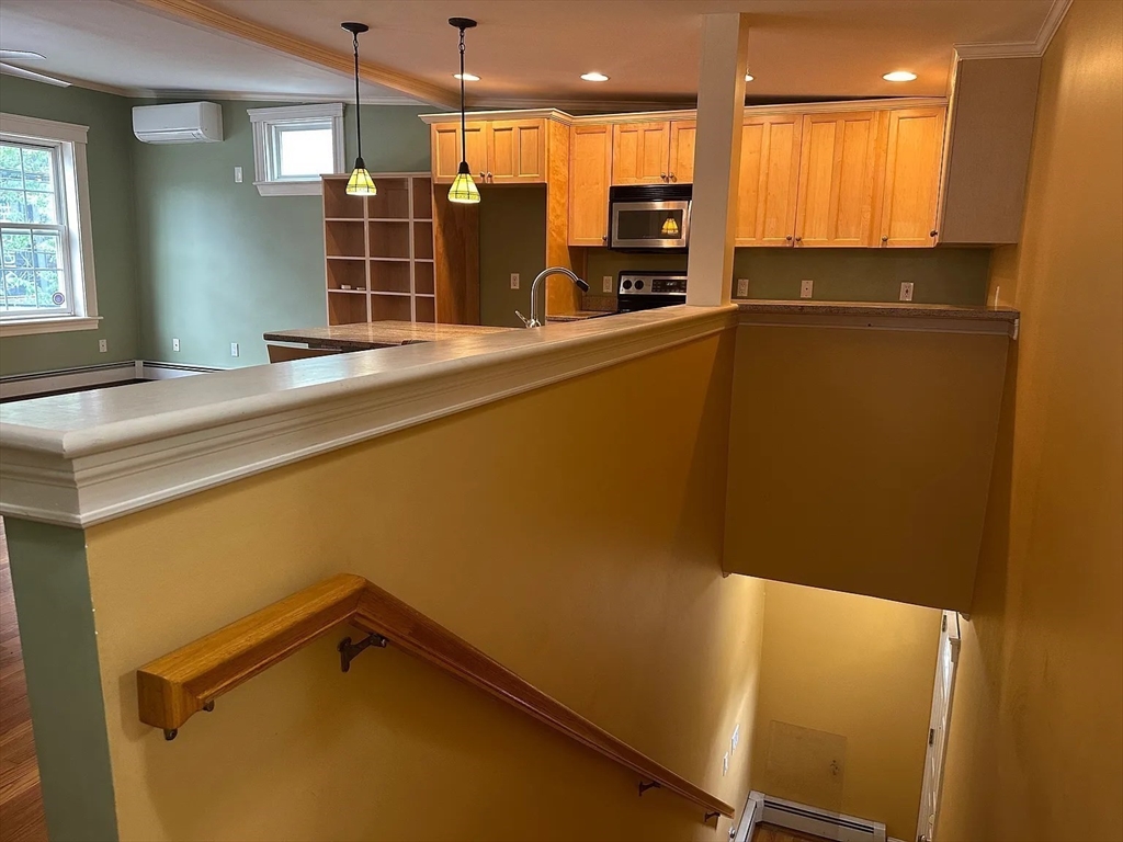 3 bed, 1 bath apartment for rent at 46 Spring St Unit 2, East Cambridge — photo 3 of 18