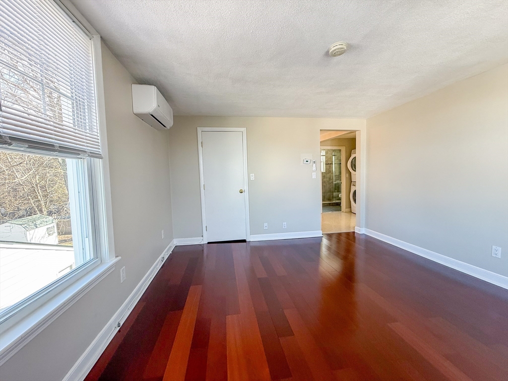 1 bed, 1 bath apartment for rent at 46 Sterling St Unit 2, Malden — photo 8 of 11