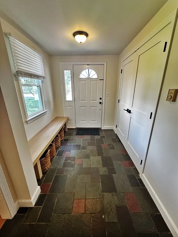 6 bed, 4+ bath apartment for rent at 46 Sunset Rd Unit 46, Needham — photo 15 of 23