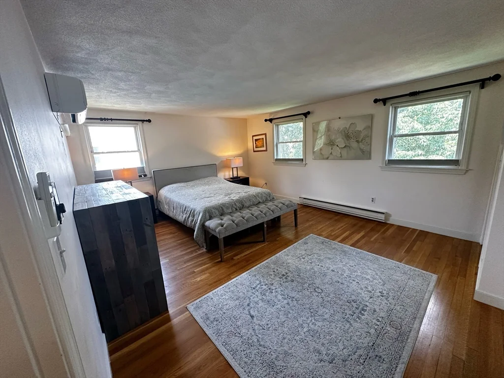 6 bed, 4+ bath apartment for rent at 46 Sunset Rd Unit 46, Needham — photo 6 of 23