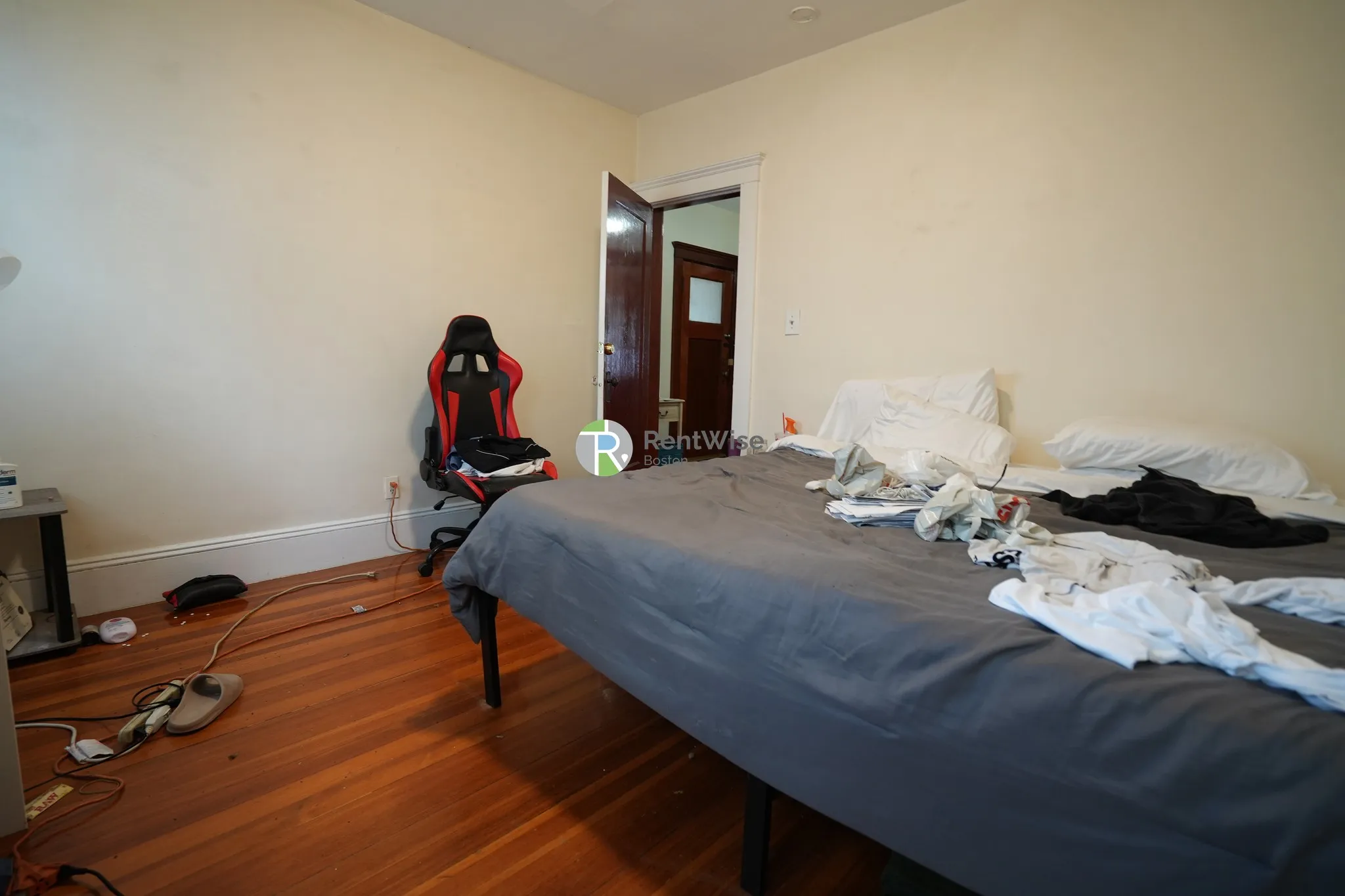 3 bed, 1 bath apartment for rent at 46 Tremont St Unit 2, Brighton — photo 9 of 17