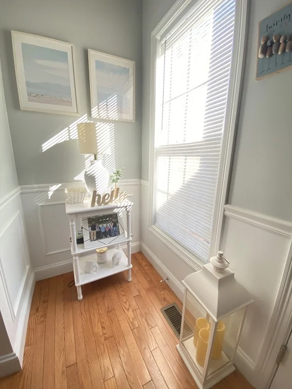 3 bed, 2 bath apartment for rent at 46 Tulip Cir Unit 46, Grafton — photo 3 of 29