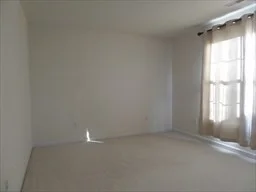 3 bed, 2 bath apartment for rent at 46 Tulip Cir Unit 46, Grafton — photo 21 of 29