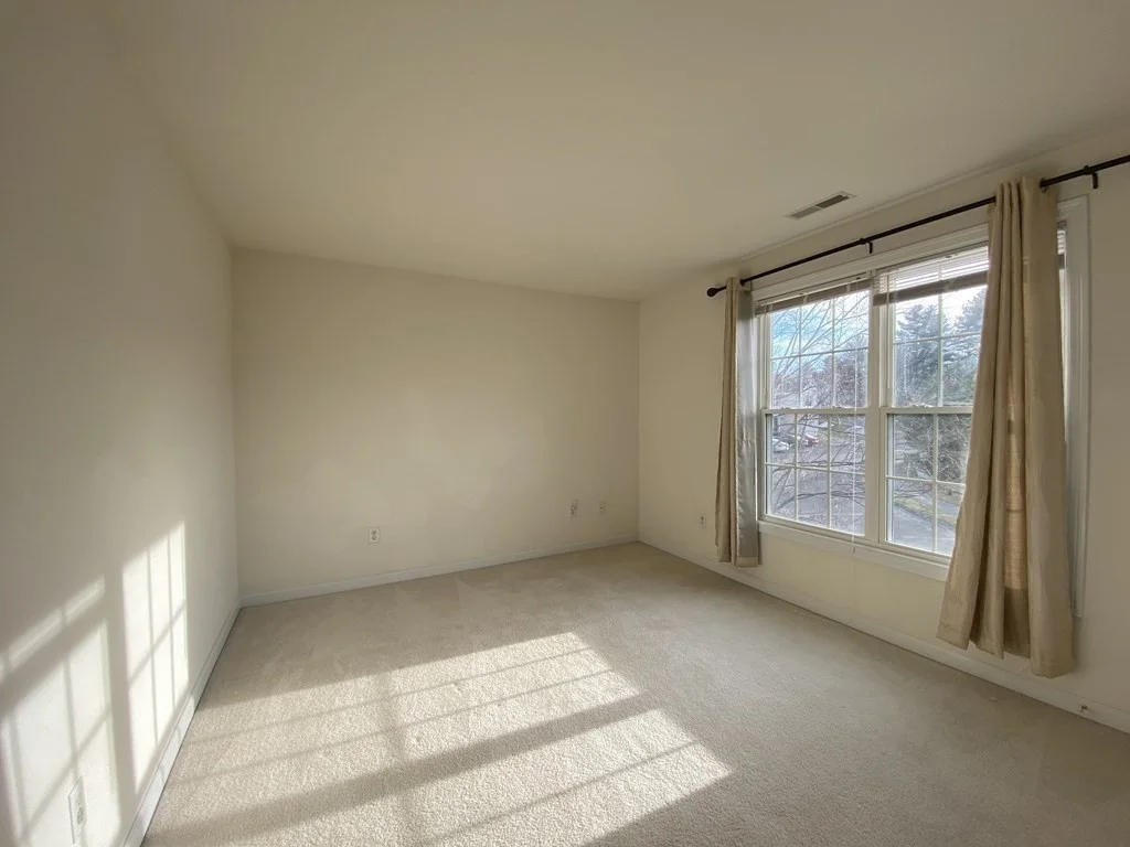 3 bed, 2 bath apartment for rent at 46 Tulip Cir Unit 46, Grafton — photo 20 of 29