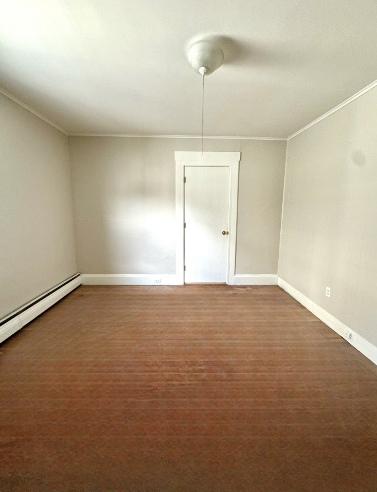 4 bed, 2 bath apartment for rent at 46 Union St Unit 2, Watertown — photo 4 of 8