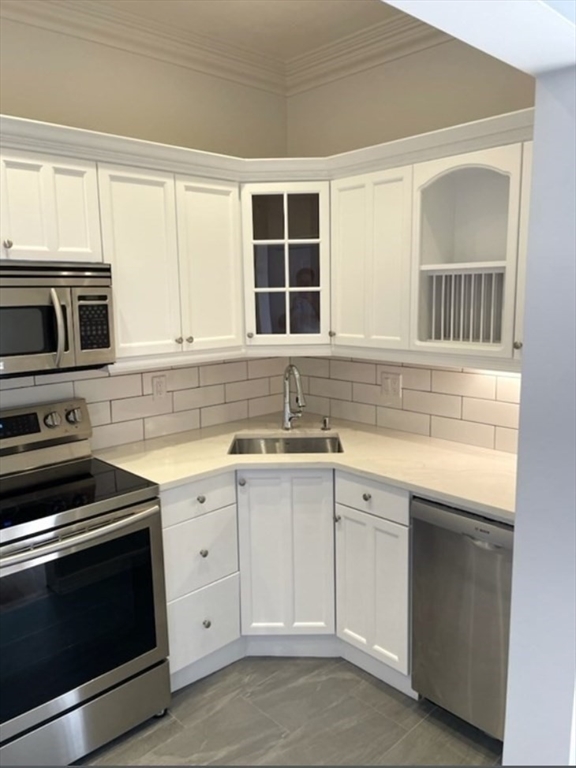 1 bed, 1 bath apartment for rent at 46 Upton St Unit 2, South End — photo 5 of 11