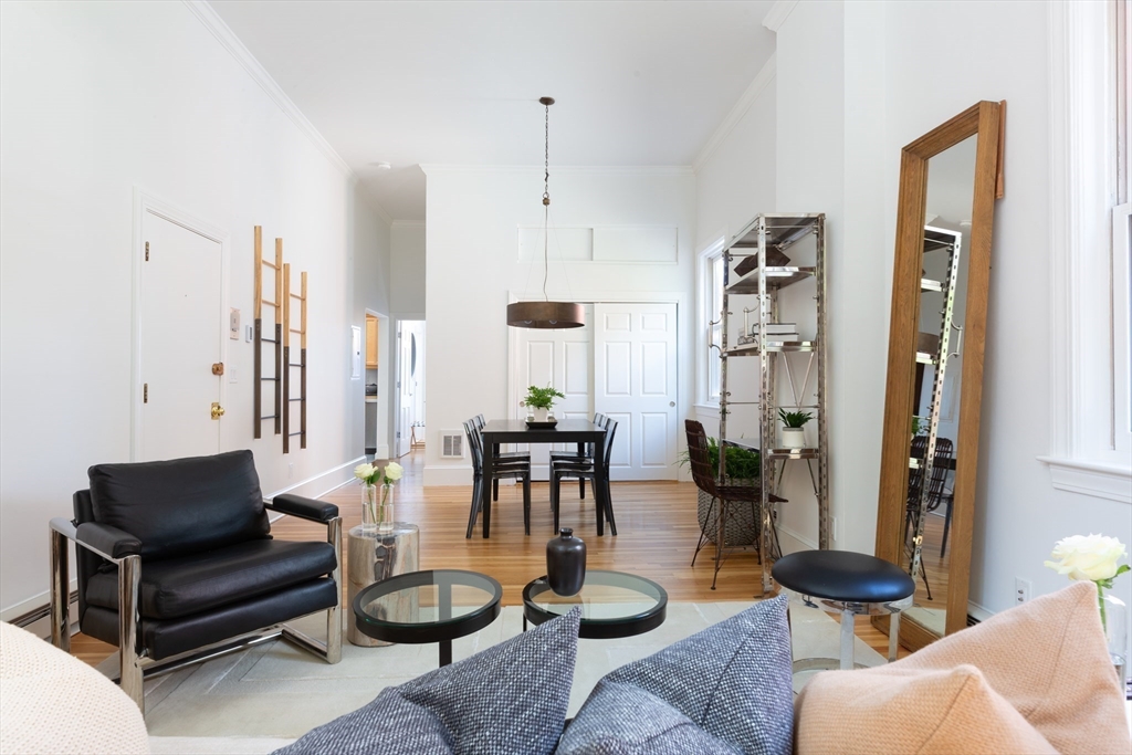 1 bed, 1 bath apartment for rent at 46 Upton St Unit 2, South End — photo 4 of 11