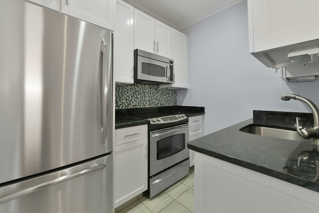1 bed, 1 bath apartment for rent at 46 Upton St Unit 3, South End