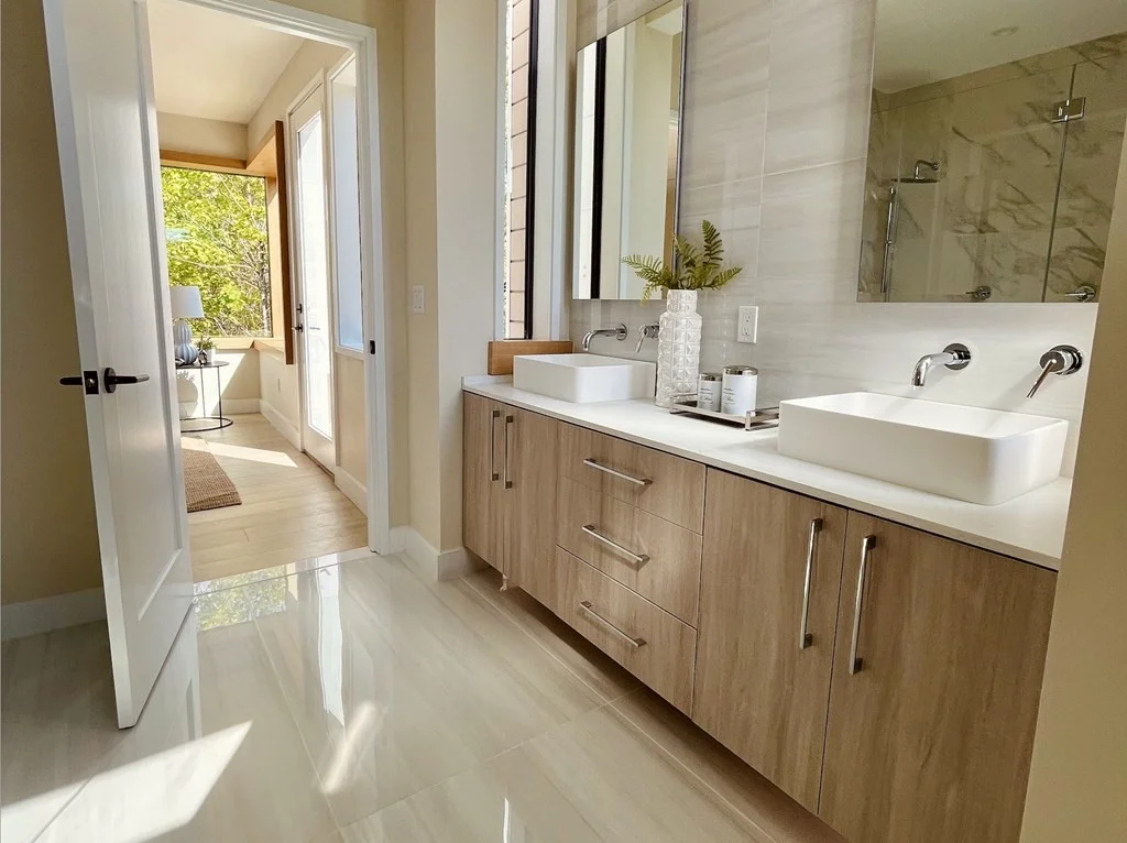 4 bed, 4+ bath apartment for rent at 46 Vernon St Unit 46, Brookline — photo 10 of 22
