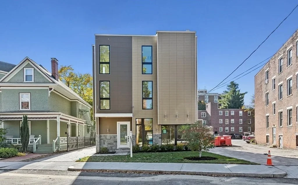 4 bed, 4+ bath apartment for rent at 46 Vernon St Unit 46, Brookline — photo 1 of 22