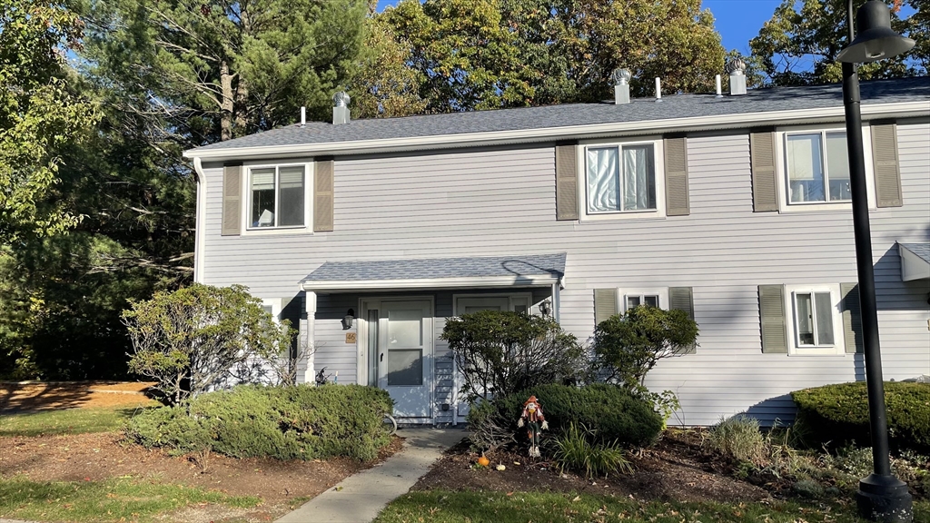2 bed, 1 bath apartment for rent at 46 Village Hill Ln Unit 46, Natick — photo 1 of 13