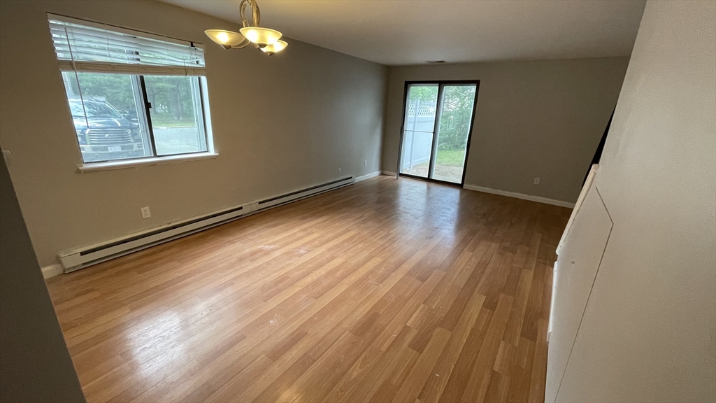 2 bed, 1 bath apartment for rent at 46 Village Hill Ln Unit 46, Natick — photo 2 of 13