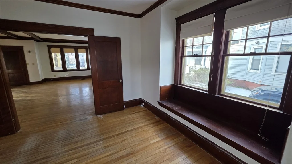 5 bed, 2 bath apartment for rent at 46 Wachusett, Worcester — photo 14 of 42